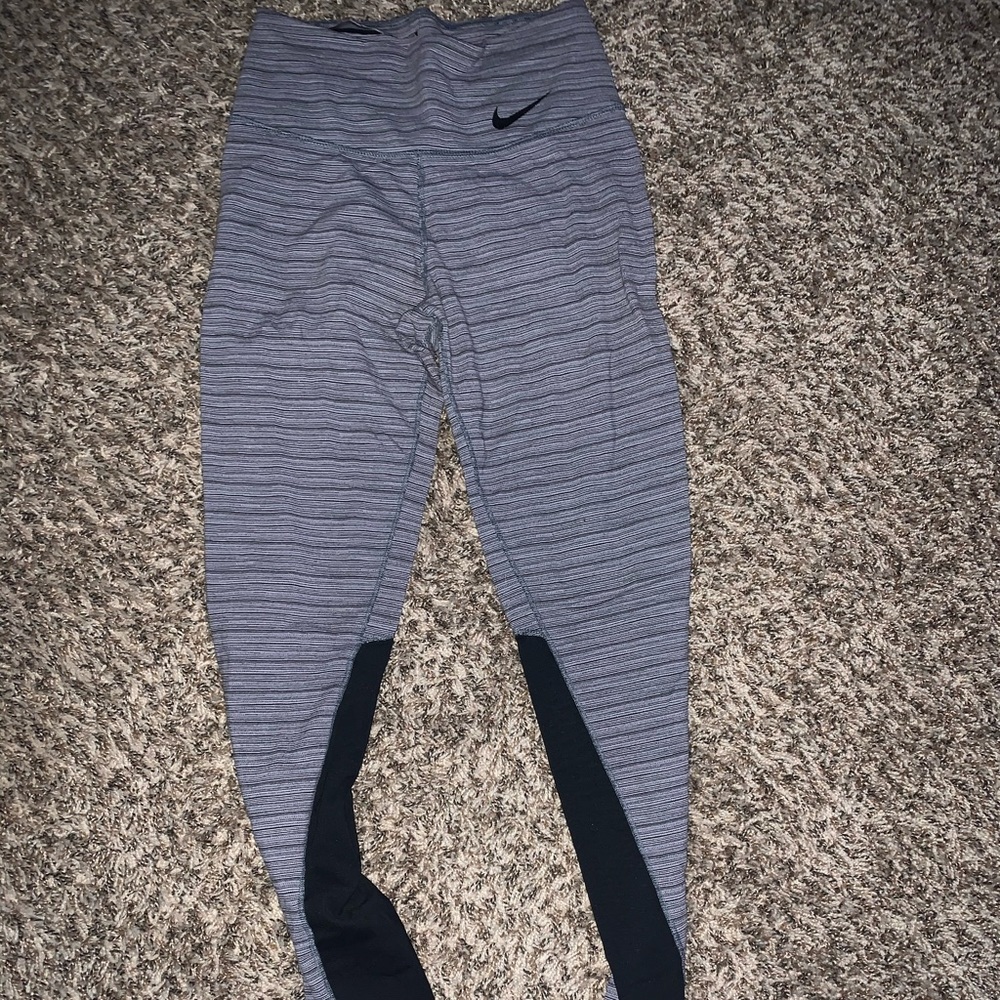 Nike black and LIGHT grey leggings
